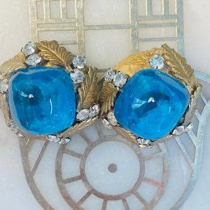 Vintage Cobochon Clip-On Earrings Gold Tone with Blue and White Crystals